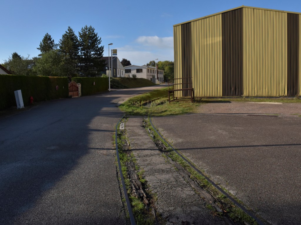 In Gleisanschluß in Neufchateau