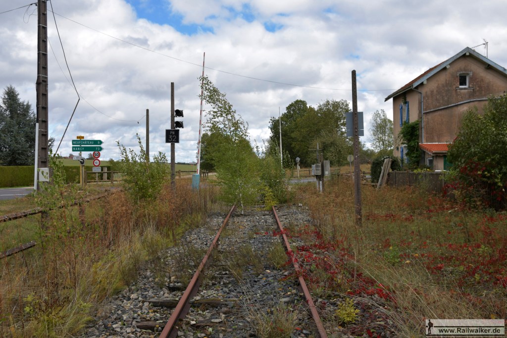 Bei Bahnübergang 32.